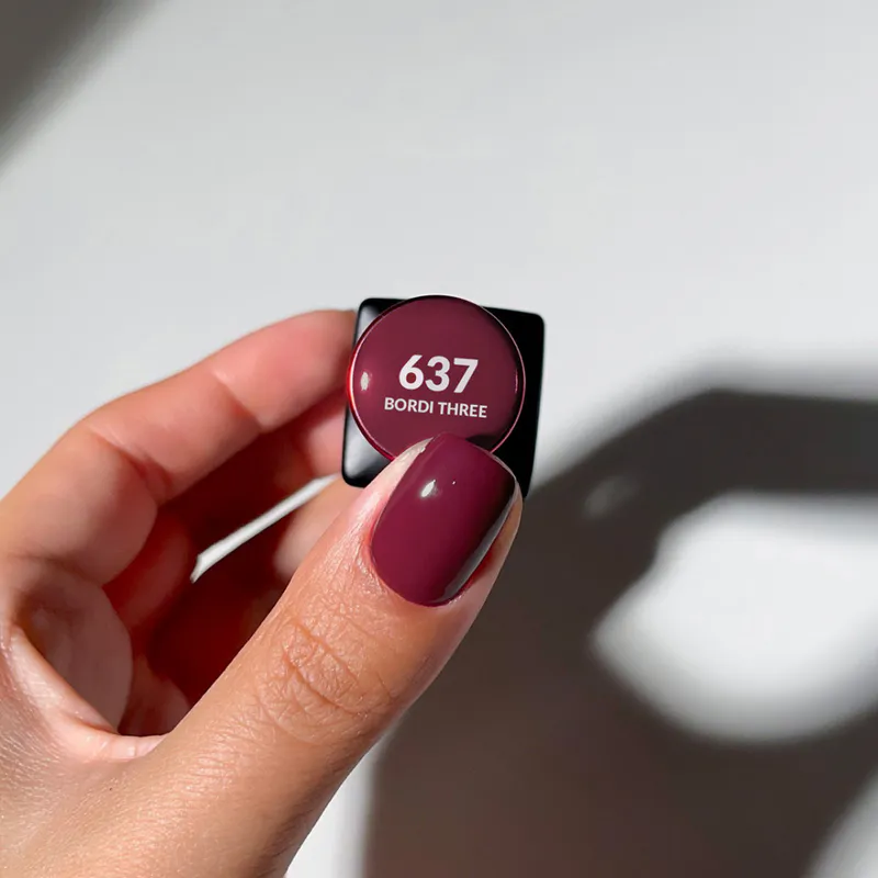 Gel Polish 637 Bordi Three 10g